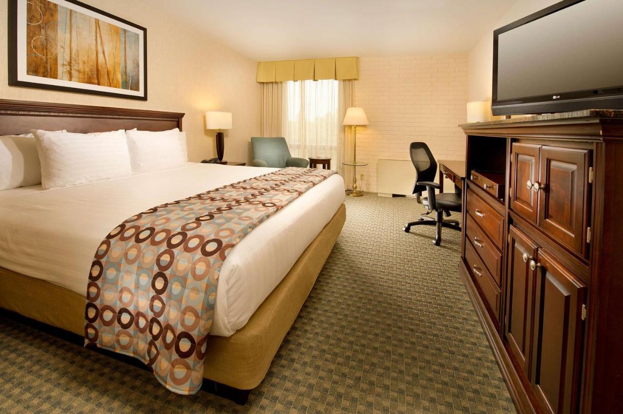 Drury Inn & Suites Kansas City Stadium- Kansas City Kültér fotó